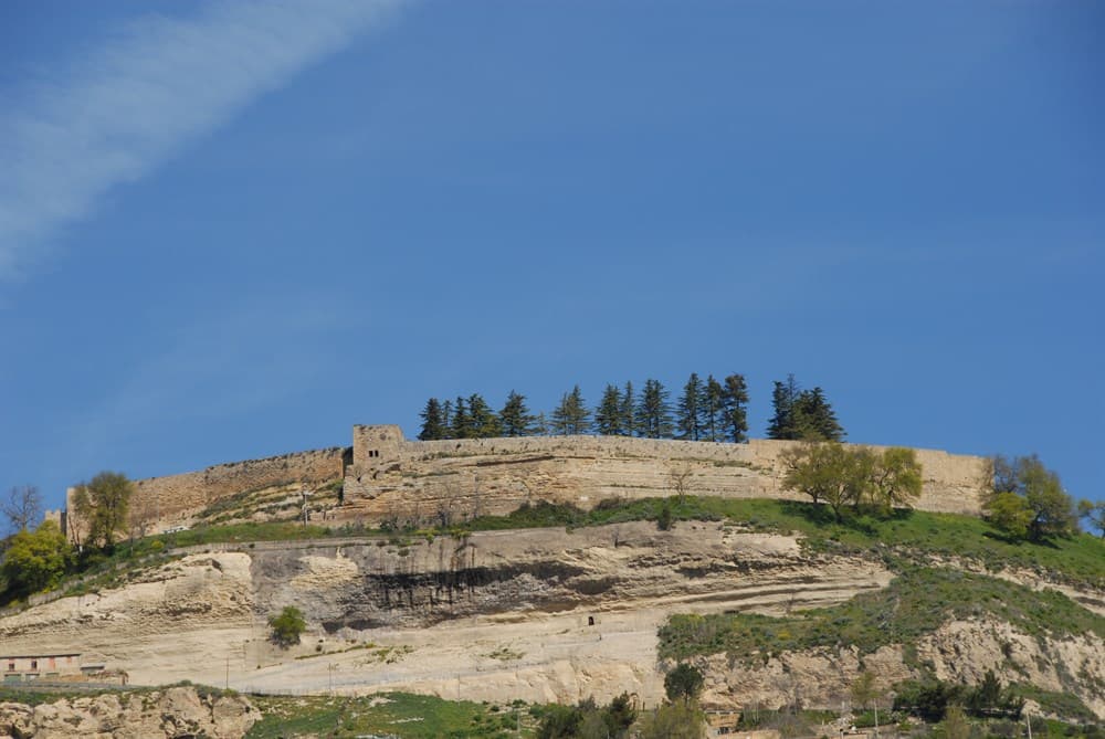 Enna Travel Guide